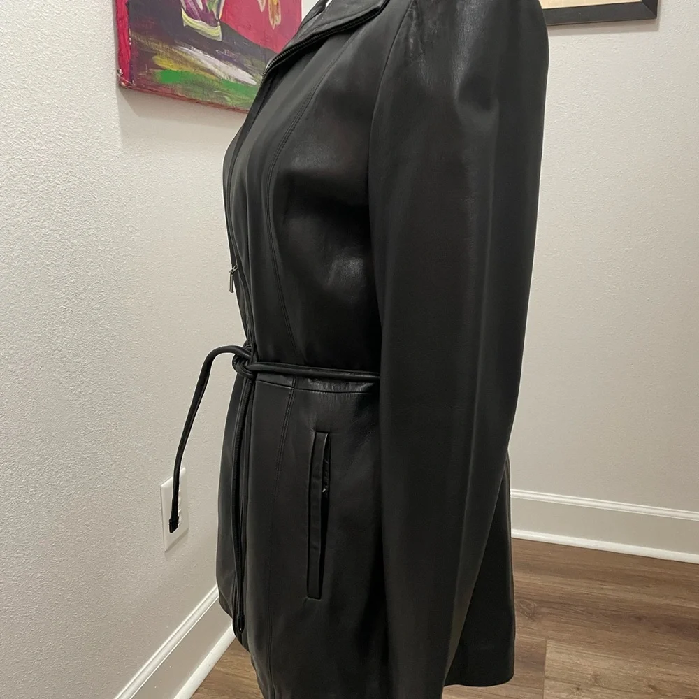 Vintage Black Leather Jacket - Picture 7 of 11